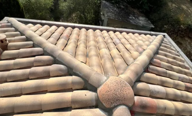 Construction en cours d'une villa à Bagnols en forêt , Saint-Raphaël, AB RENOV